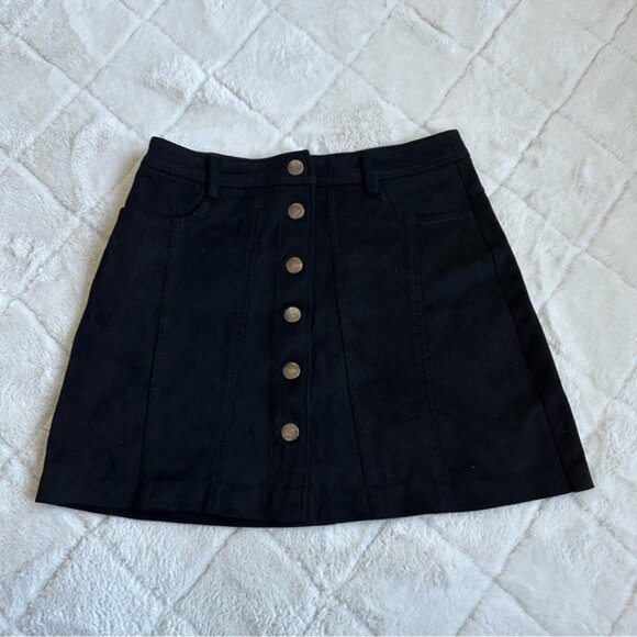 Zara TRF Collection | Black Front Button up skirt | Size Small - Picture 2 of 11